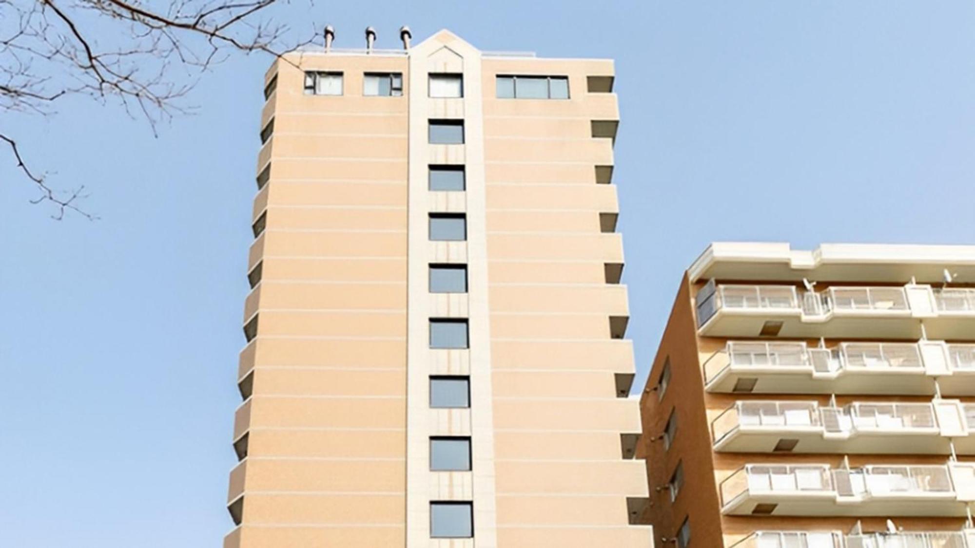 Toyoko Inn Hokkaido Sapporo-Eki Nishi-Guchi Hokudai Mae Luaran gambar