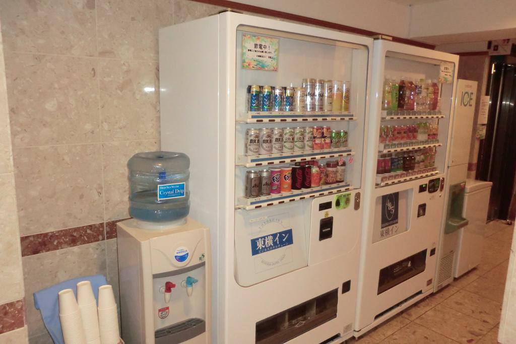 Toyoko Inn Hokkaido Sapporo-Eki Nishi-Guchi Hokudai Mae Luaran gambar